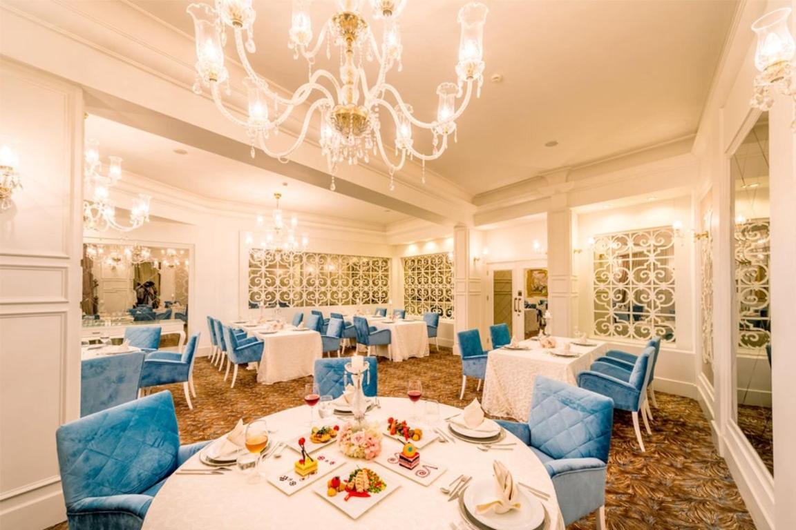 Vuni Palace Premium Hotel & Spa & Casino Beachfront Location ! Kirenia Zewnętrze zdjęcie