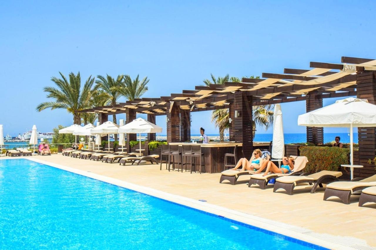Vuni Palace Premium Hotel & Spa & Casino Beachfront Location ! Kirenia Zewnętrze zdjęcie