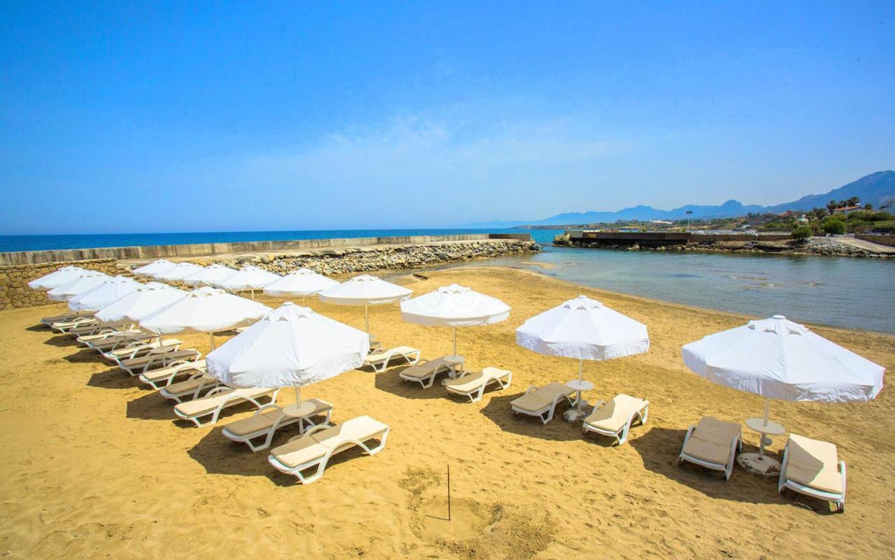 Vuni Palace Premium Hotel & Spa & Casino Beachfront Location ! Kirenia Zewnętrze zdjęcie